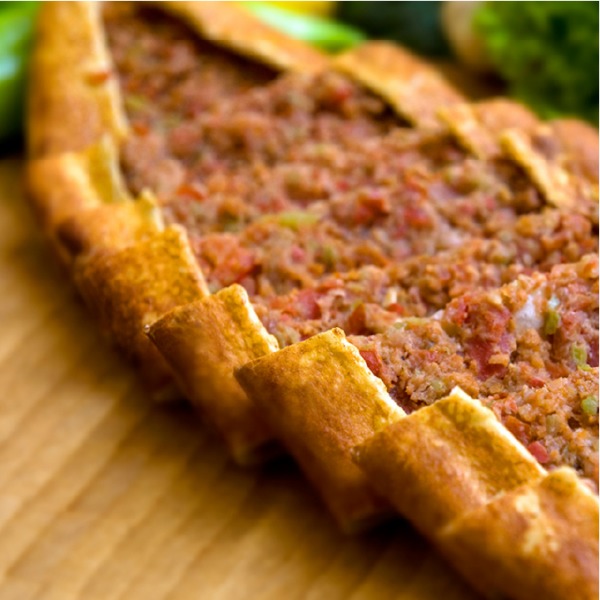 Kuşbaşılı Pide